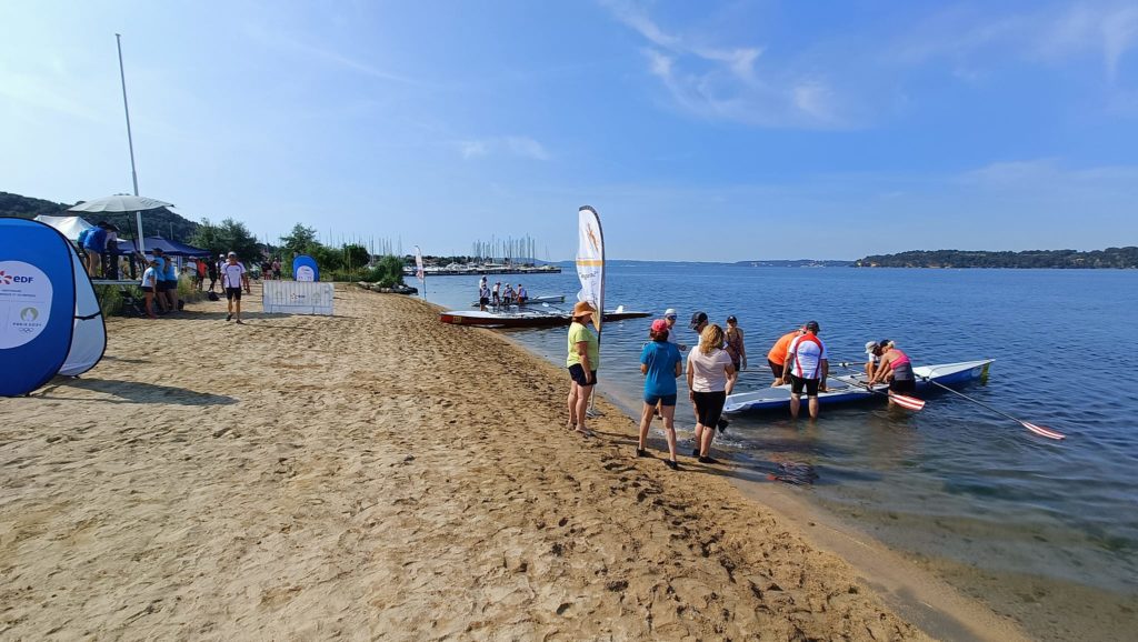 Beach rowing Saint-Chamas